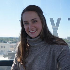 Meet your Posher, Avery